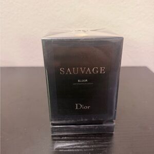 Dior Sauvage Elixir in Elegant Black